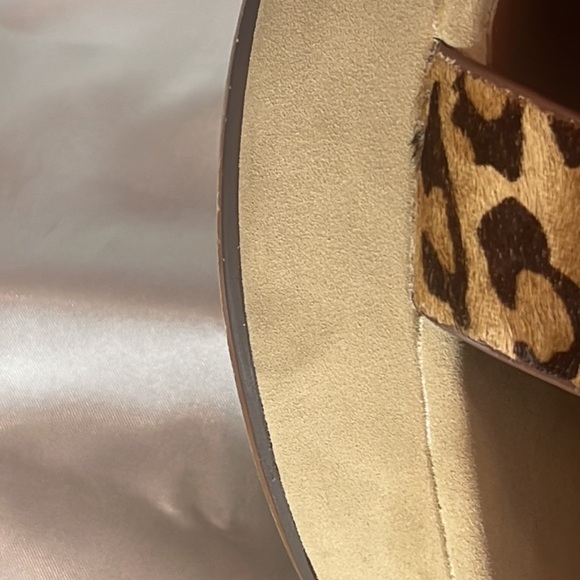 NATURALIZER Urbana Platform Wedge Brown Leather Calf Hair Cheetah Print Size 8 - Picture 7 of 11